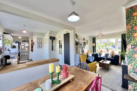 4 bedroom semi-detached house for sale, Dodgeons Close, Poulton-Le-Fylde FY6