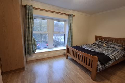 3 bedroom end of terrace house for sale, Millgate, Delph OL3