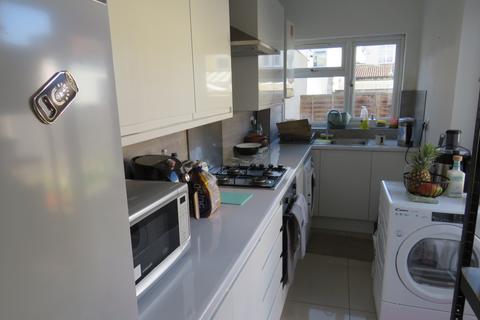 3 bedroom end of terrace house for sale, Kingsley Road, Hounslow TW3
