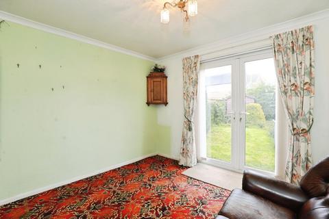 2 bedroom bungalow for sale, Wordsworth Close, Wistaston, Crewe, Cheshire, CW2
