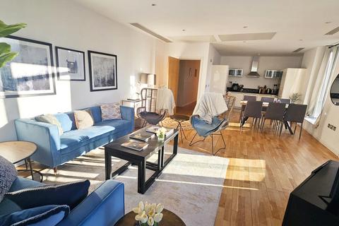 undefined, Millharbour, London E14