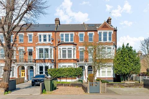 3 bedroom apartment for sale, Clapham Common North Side, SW4