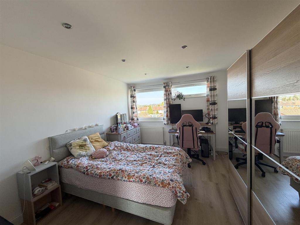 Img 8852 (002).jpg