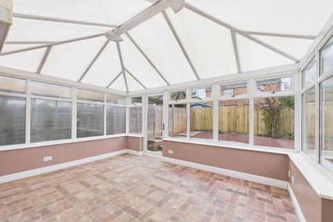 2 bedroom semi-detached house for sale, Kilburn Gardens, North Shields