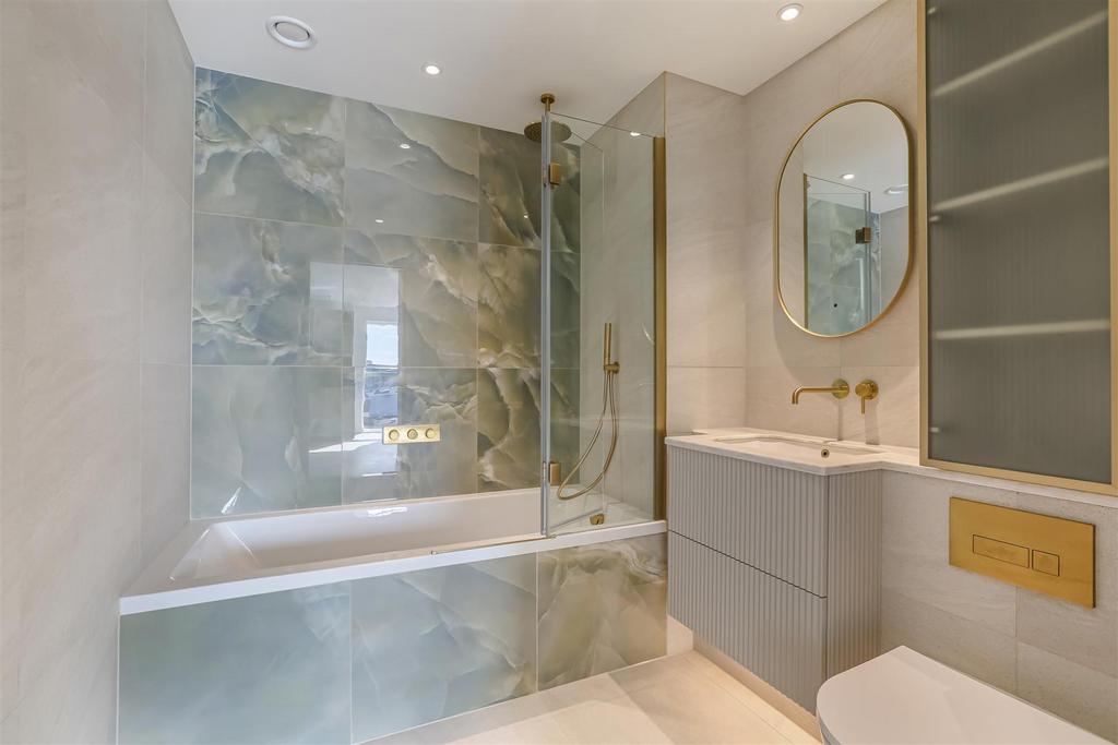 Ach 5459.jpg
