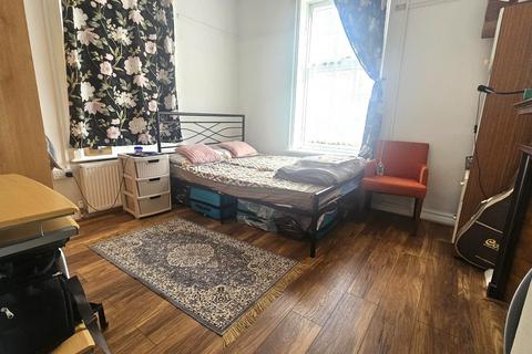 1 bedroom flat to rent, Thurlby Close, Harrow HA1