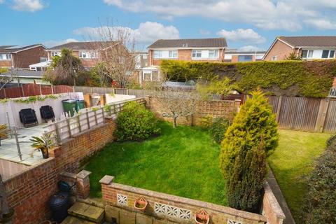 3 bedroom end of terrace house for sale, Darnley Close, Folkestone CT20