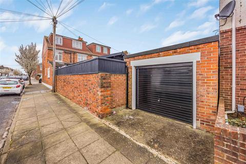 4 bedroom semi-detached house for sale, Kirby Road, Portsmouth PO2