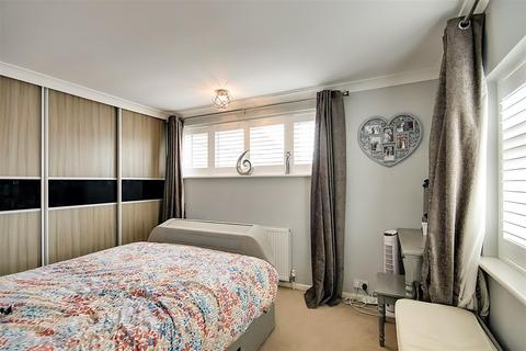 undefined, Edwin Close, Sompting, Lancing, West Sussex, BN15 9UU