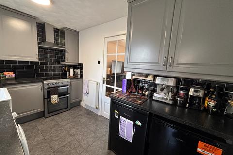 undefined, Whitgreave Avenue, Featherstone, WOLVERHAMPTON