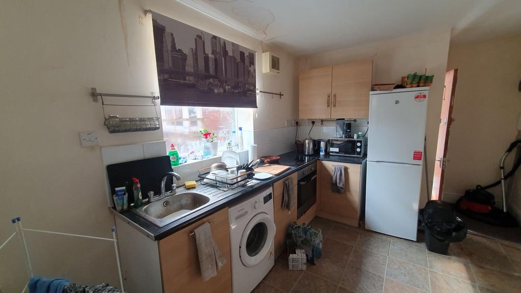 Flat 5