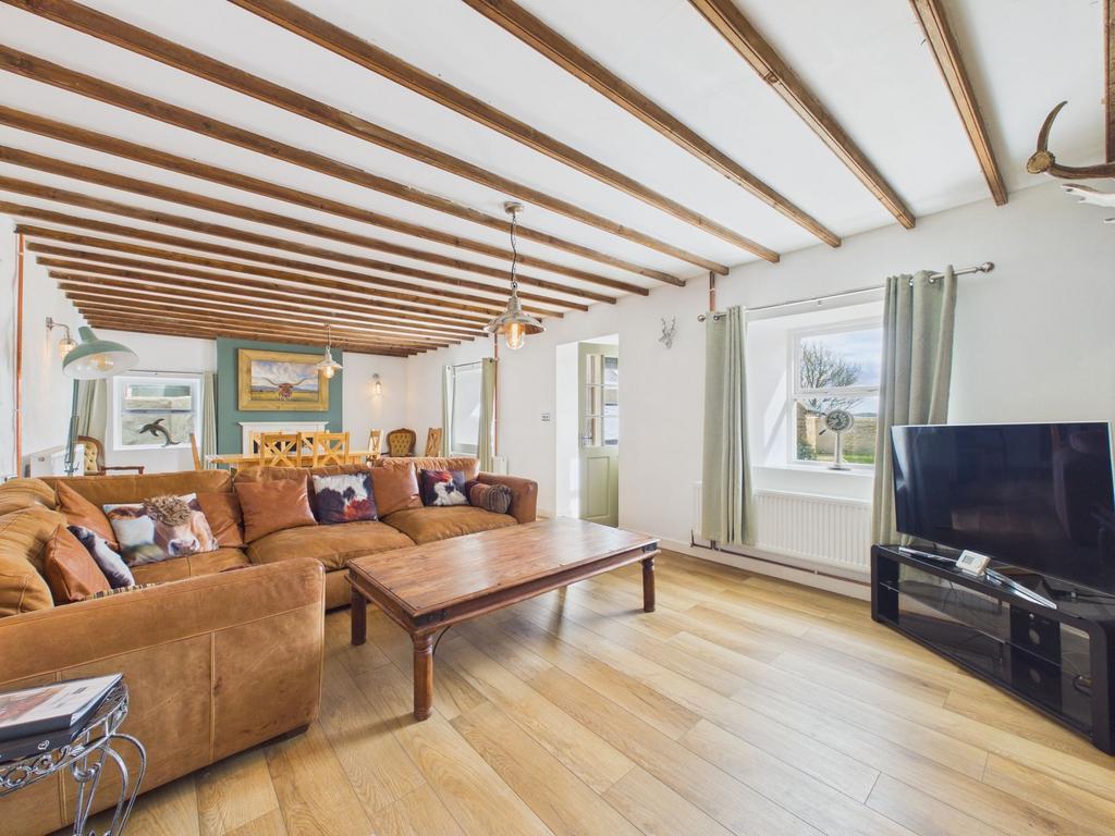 Lounge Dining Room