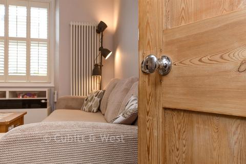 3 bedroom semi-detached house for sale, Albury Road, Merstham, Redhill, Surrey