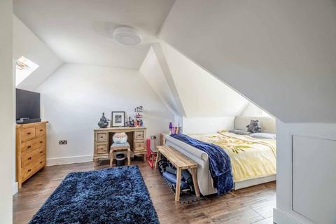 3 bedroom townhouse for sale, Linden Close, Iver SL0