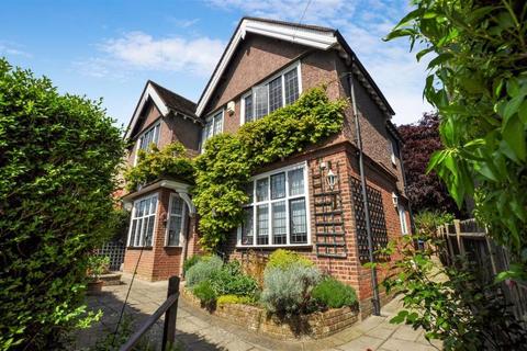undefined, Doctors Commons Road, Berkhamsted, Hertfordshire, HP4