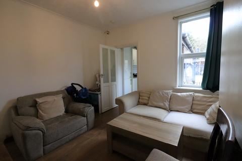 undefined, Luton LU1