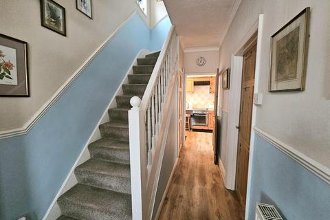 3 bedroom detached house for sale, Box Road Avenue, Cam