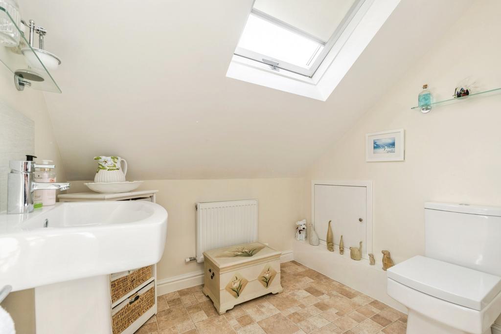 En-Suite Cloakroom