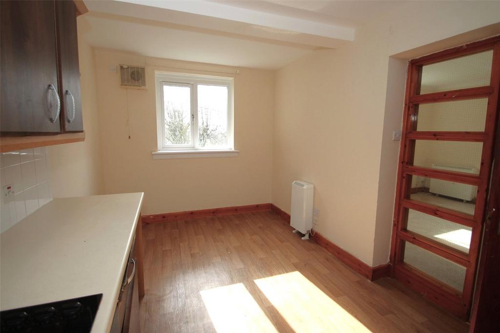 Kitchen/Dining Space