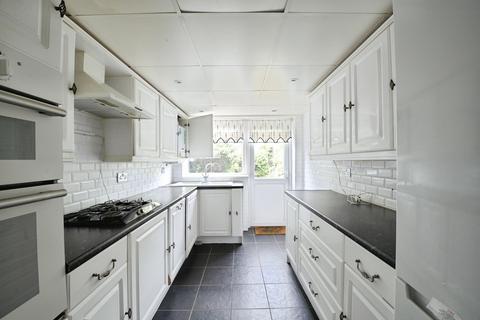 undefined, Redriff Road, Romford, RM7