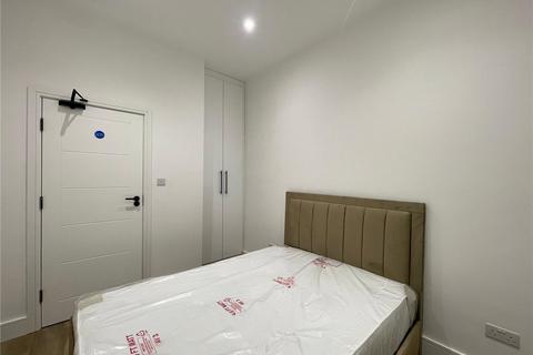 1 bedroom in a house share to rent, Woodlands Road, Harrow, HA1