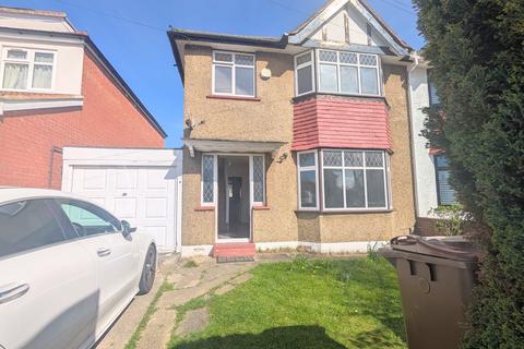 3 bedroom semi-detached house to rent, Twyford Road, HARROW