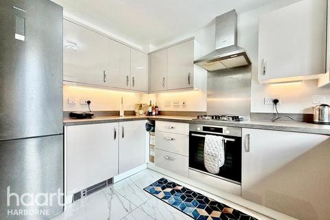 3 bedroom semi-detached house to rent, MILL LANE, OLDBURY