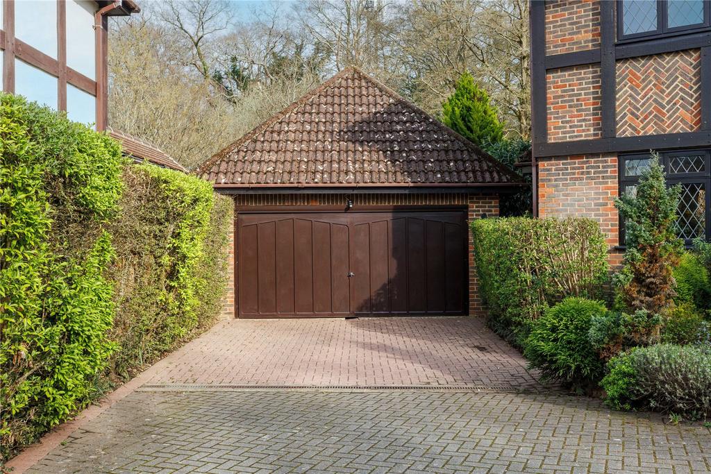Double Garage
