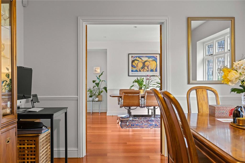 Dual Dining