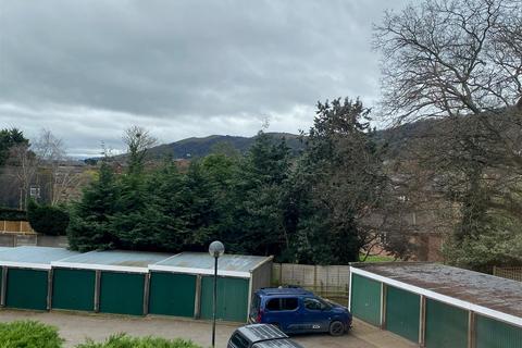 undefined, 6 Chestnut CourtAvenue RoadMalvernWorcestershire
