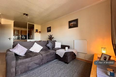 undefined, Brighton Road, Crawley, RH10