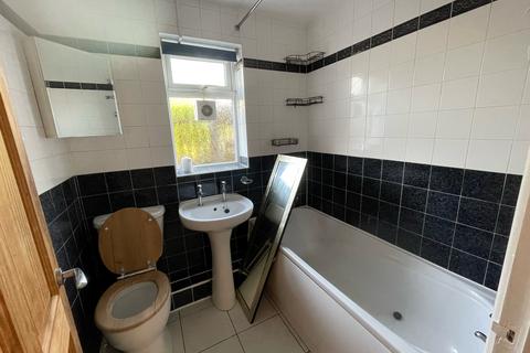 undefined, Aspenwood Drive, Sale, M33