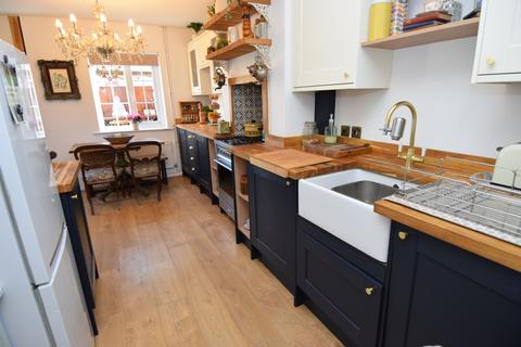 3 bedroom house for sale, Tollgate Close, Amesbury, SP4 7TN