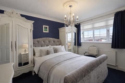 Amberley Way, Romford, RM7