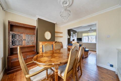 undefined, Ravenswood Close, Collier Row, RM5