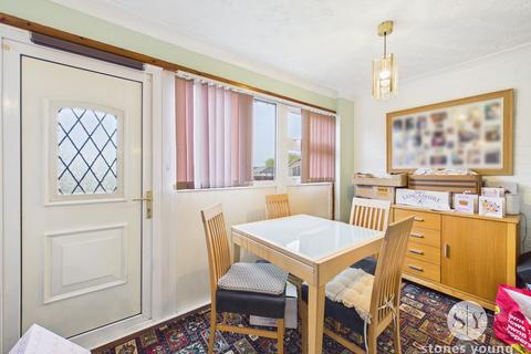 3 bedroom terraced house for sale, Cherry Close, Blackburn, BB1