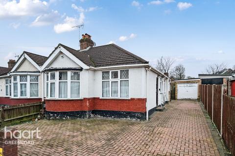 undefined, Croyde Avenue, Greenford