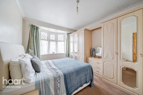 undefined, Croyde Avenue, Greenford