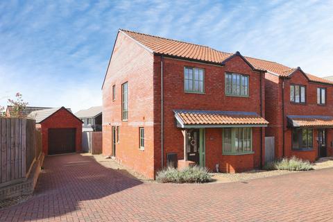 4 bedroom detached house for sale, Britannia Drive, Calne