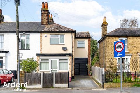 undefined, Cross Road, Maldon