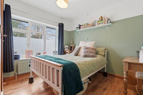 4 bedroom semi-detached house for sale, Magnet Lane, Rugby, CV22