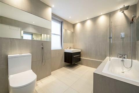 2 bedroom flat to rent, Lorne Gardens, London W11