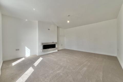 4 bedroom bungalow for sale, Holts Lane, Poulton-Le-Fylde FY6