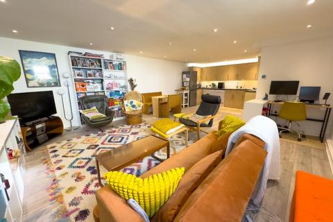 undefined, Fountain Close, Woolwich, London, SE18 6XL