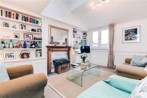 2 bedroom flat for sale, Marjorie Grove, London SW11