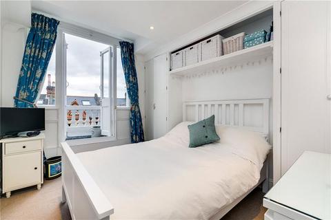 2 bedroom flat for sale, Marjorie Grove, London SW11
