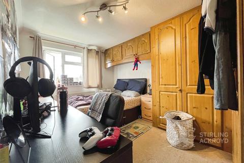 undefined, Nobles Way, Egham, Surrey, TW20