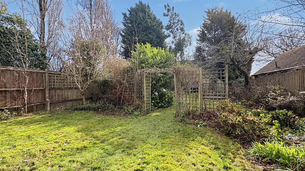Rear Aspect/Garden