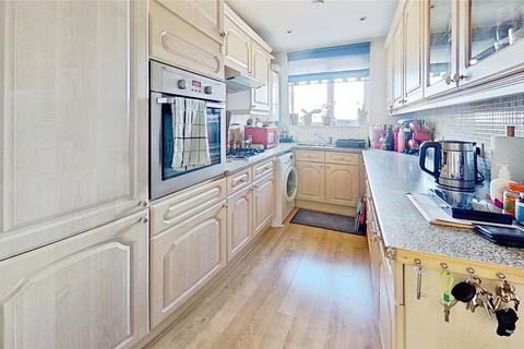 2 bedroom flat for sale, Chaplaincy Gardens, The Stuarts, Hornchurch, Essex, RM11