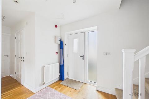 undefined, Chestnut Drive, Burton-on-Trent DE13